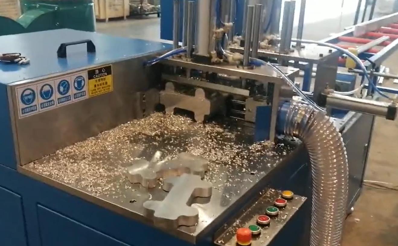 德旭合作客戶中國能建-客戶現(xiàn)場切割圖-1 德旭合作客戶中國能建-客戶現(xiàn)場切割圖-1